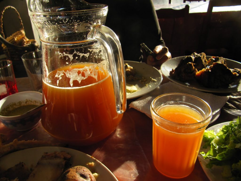 La chicha de jora es considerada una cerveza artesanal de Perú.