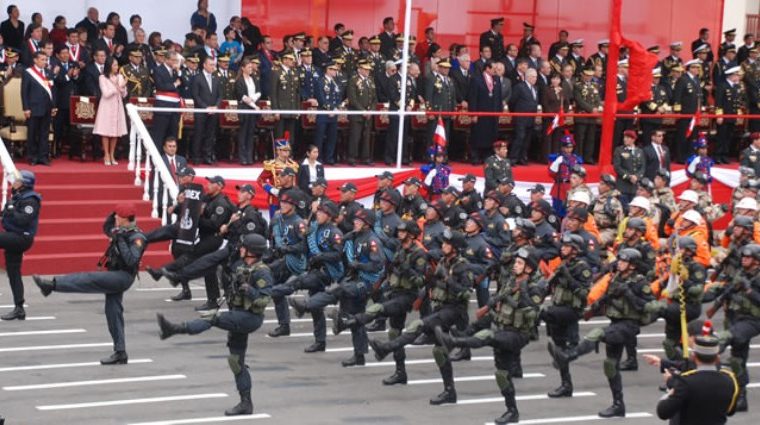 Desfile Militar del Perú